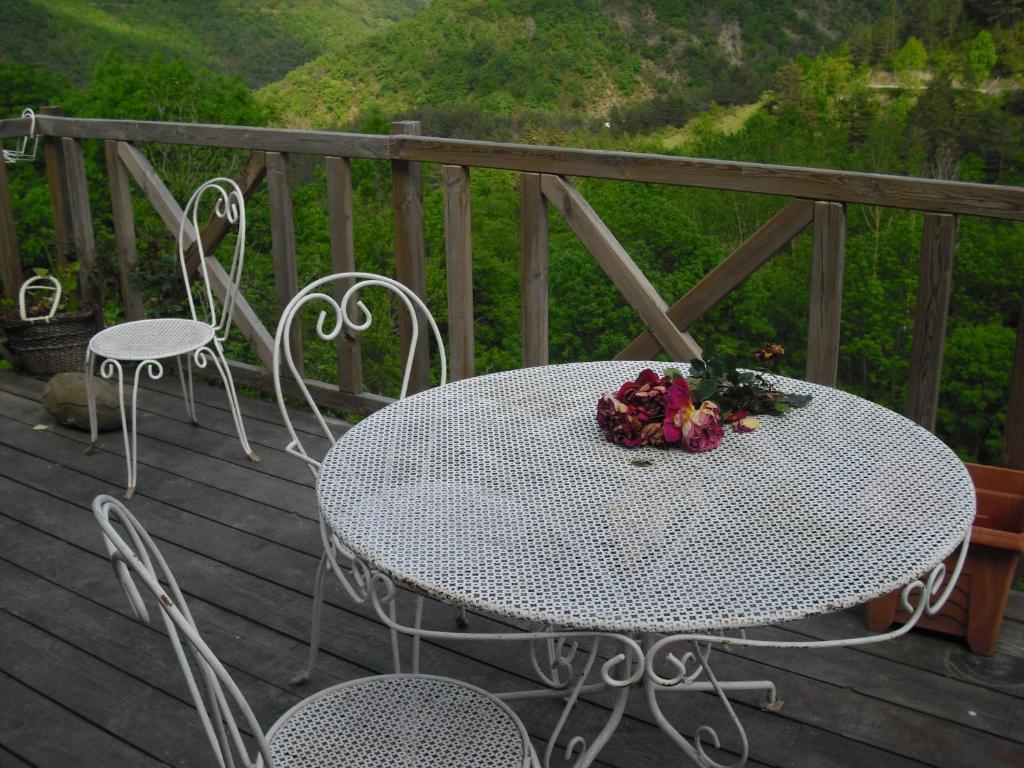 Chambres D'Hôtes Les Terrasses de Cailla Extérieur photo